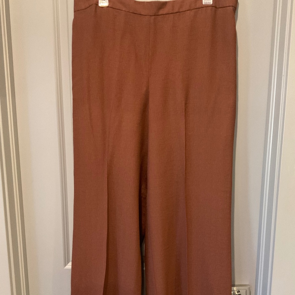 Wide leg pants